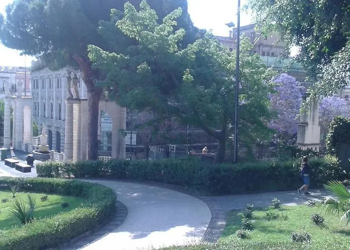 Πανσιόν Lanza Κατάνια